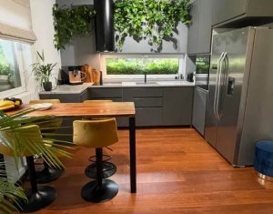 Maison 4 chambres à vendre dans Cluj-napoca, zone Iris