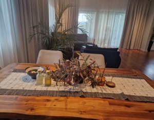 Maison 4 chambres à vendre dans Cluj-napoca, zone Iris