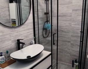 Appartement 3 chambres à vendre dans Floresti