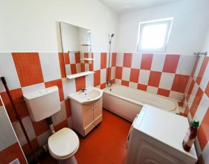 Lakás 1 szobák eladó on Floresti