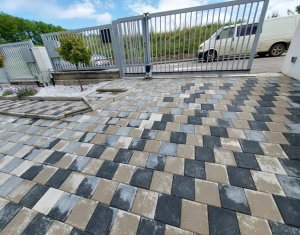 Maison 5 chambres à vendre dans Cluj-napoca, zone Borhanci