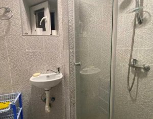 Appartement 3 chambres à vendre dans Cluj-napoca, zone Manastur