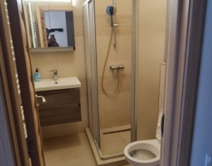 Appartement 3 chambres à louer dans Cluj-napoca, zone Centru