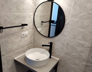Lakás 2 szobák eladó on Floresti