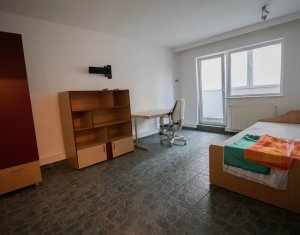 Appartement 3 chambres à louer dans Cluj-napoca, zone Zorilor