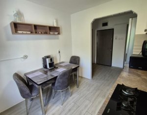 Lakás 3 szobák eladó on Cluj-napoca, Zóna Manastur