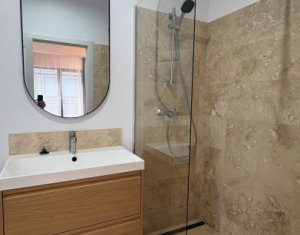 Ház 4 szobák kiadó on Cluj-napoca, Zóna Dambul Rotund