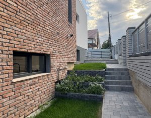 Ház 4 szobák kiadó on Cluj-napoca, Zóna Dambul Rotund
