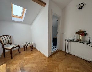 Maison 4 chambres à louer dans Cluj-napoca, zone Marasti