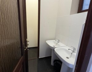 Espace Commercial à louer dans Cluj-napoca, zone Centru