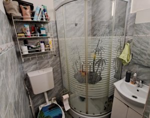 Appartement 3 chambres à vendre dans Cluj-napoca, zone Manastur