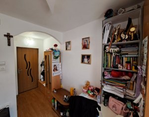 Appartement 3 chambres à vendre dans Cluj-napoca, zone Manastur