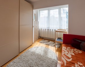 Appartement 4 chambres à vendre dans Cluj-napoca, zone Marasti