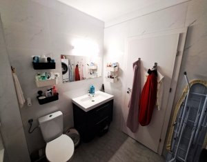Appartement 3 chambres à vendre dans Floresti