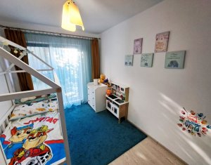Appartement 3 chambres à vendre dans Floresti