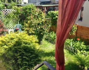 Maison 4 chambres à louer dans Floresti