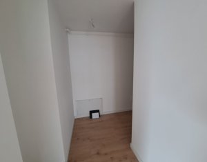 Lakás 2 szobák eladó on Floresti