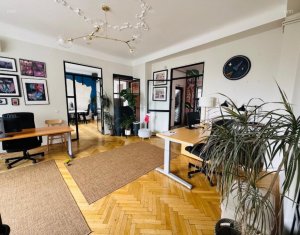 Bureau à louer dans Cluj-napoca, zone Centru