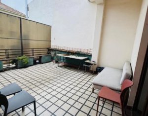 Bureau à louer dans Cluj-napoca, zone Centru