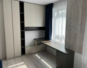 Appartement 3 chambres à louer dans Cluj-napoca, zone Zorilor