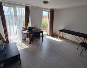 Appartement 3 chambres à vendre dans Cluj-napoca, zone Marasti