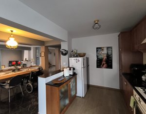 Maison 4 chambres à vendre dans Cluj-napoca, zone Borhanci