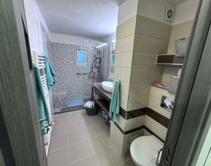 Appartement 4 chambres à vendre dans Cluj-napoca, zone Manastur