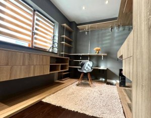 Appartement 3 chambres à vendre dans Cluj-napoca, zone Europa