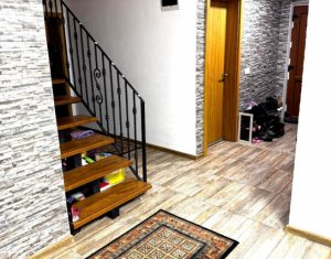Casa individuala, 200 mp utili, 748 mp teren, Apahida, strada linistita