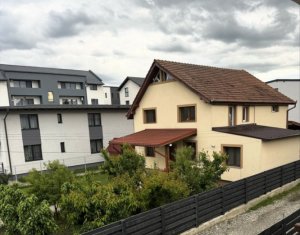 Casa individuala, 200 mp utili, 748 mp teren, Apahida, strada linistita