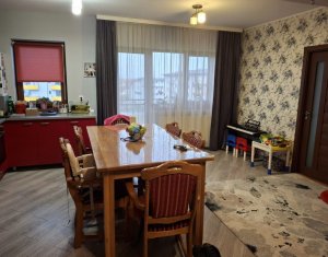 Appartement 3 chambres à vendre dans Floresti