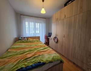 Appartement 3 chambres à vendre dans Floresti