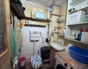 Appartement 4 chambres à vendre dans Cluj-napoca, zone Manastur