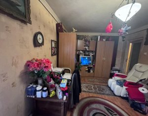 Appartement 4 chambres à vendre dans Cluj-napoca, zone Manastur