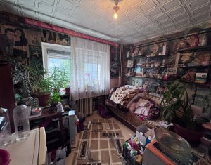 Appartement 4 chambres à vendre dans Cluj-napoca, zone Manastur