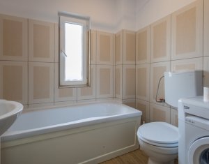 Appartement 3 chambres à vendre dans Floresti