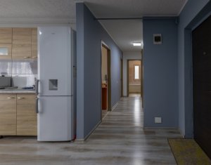 Appartement 3 chambres à vendre dans Floresti