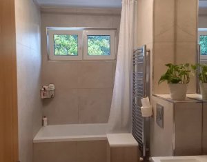 Appartement 3 chambres à vendre dans Cluj-napoca, zone Manastur