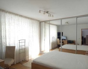 Appartement 3 chambres à vendre dans Cluj-napoca, zone Manastur