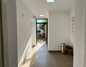 Bureau à louer dans Cluj-napoca, zone Centru