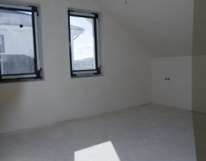 Maison 5 chambres à vendre dans Chinteni