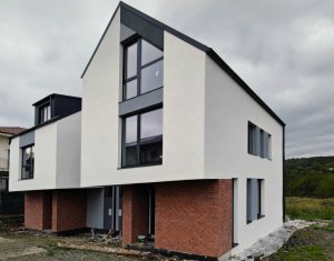 Maison 5 chambres à vendre dans Cluj-napoca, zone Faget