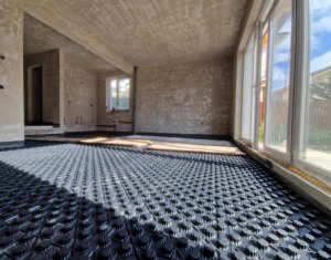 Maison 5 chambres à vendre dans Cluj-napoca, zone Faget