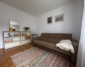 Appartement 3 chambres à louer dans Cluj-napoca, zone Zorilor