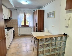 Appartement 3 chambres à louer dans Cluj-napoca, zone Gheorgheni
