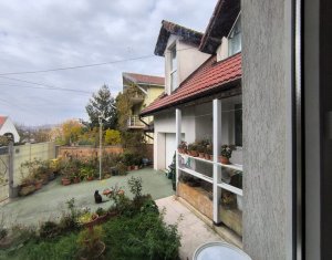 Maison 4 chambres à vendre dans Cluj-napoca, zone Andrei Muresanu