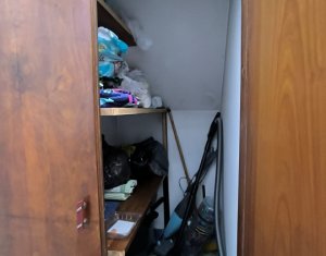 Maison 4 chambres à vendre dans Cluj-napoca, zone Andrei Muresanu