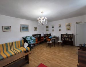 Maison 4 chambres à vendre dans Cluj-napoca, zone Andrei Muresanu