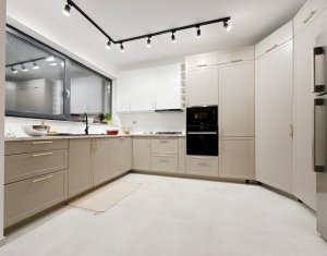 Maison 5 chambres à vendre dans Cluj-napoca, zone Faget
