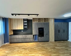 Apartament modern, vedere panoramica, etaj 18, parcare 